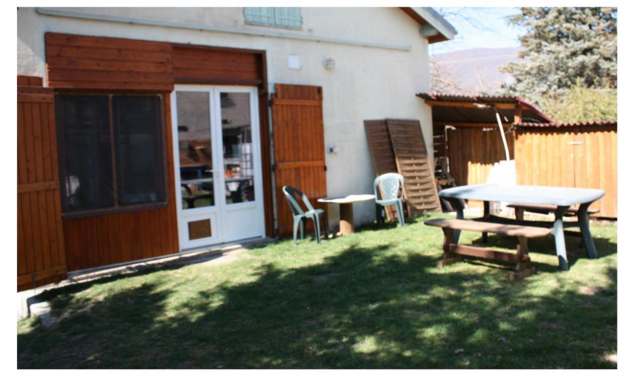 Petit Studio, Bien Equipe, A La Campagne Marcoux  Luaran gambar